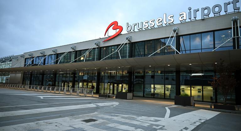 Október 14-én minden induló járatot törölnek a brüsszeli repülőtéren