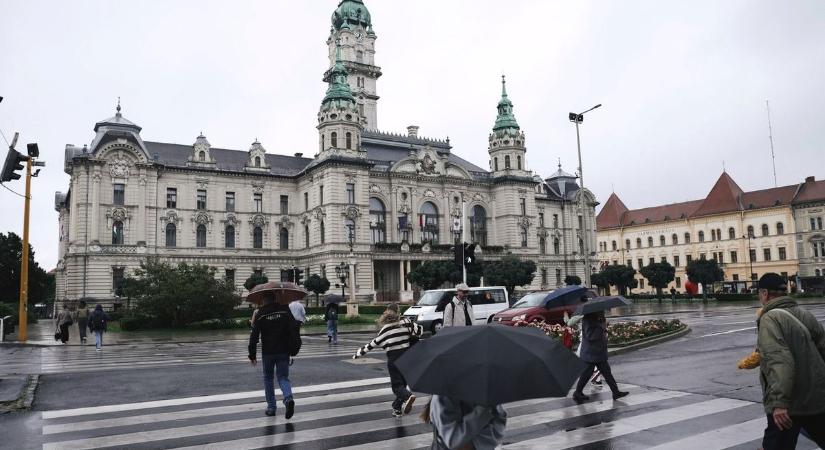 Hűvös reggelek, csapadékos délutánok – az ősz komolyan veszi magát, de a szebbik arcával
