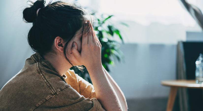 Múló rosszkedv vagy depresszió? Ezek a tünetek jelzik, ha ideje segítséget kérni