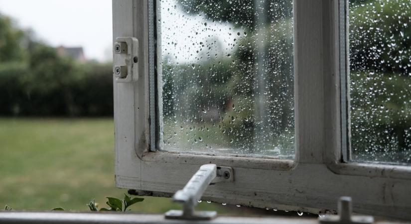 Ne rakd el az esernyőt és a kabátot sem: szerdán minden időjárásból kapunk egy adagot!