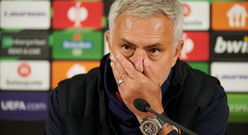 José Mourinho mindenkit meglepett a Chelsea elleni veresége után a reakciójával