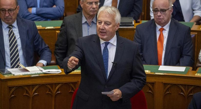 Semjén: „Kérlelhetetlen ellensége vagyok a pedofiloknak”