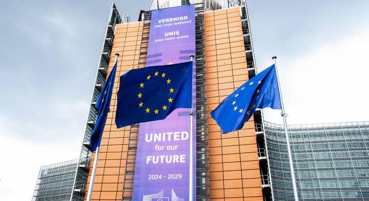 Több mint 4 milliárdnyi támogatást ad a magyaroknak az EU – ezek a feltételek