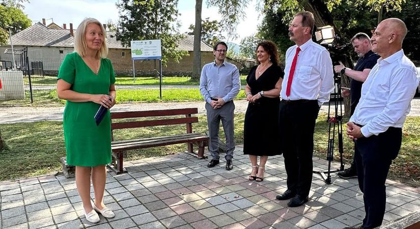 Útjavítás Zemplénben: hat kilométer, egy év