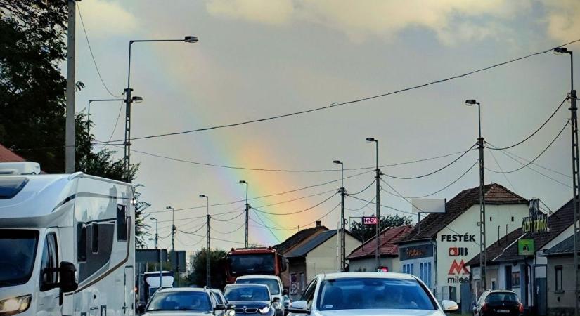 Csak álltak döbbenten a nyíregyháziak! Te is lőttél róla képet? (fotókkal)