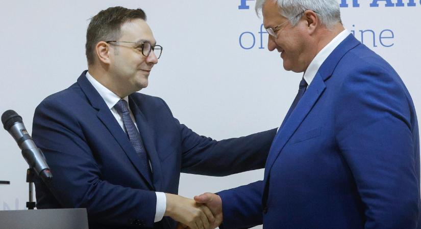 Nem engedi be területére az orosz diplomata-útlevéllel rendelkezőket Csehország