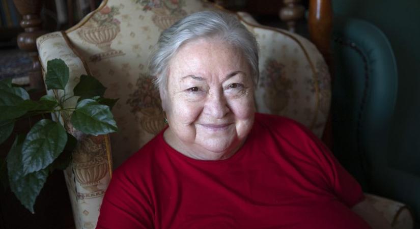 Kaposvártól Keresztanyuig – Molnár Piroska 80