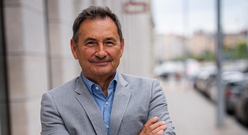 Traktortól a vízszivattyúig: ezért hajtanak rá egyre többen az ipari aukciókra