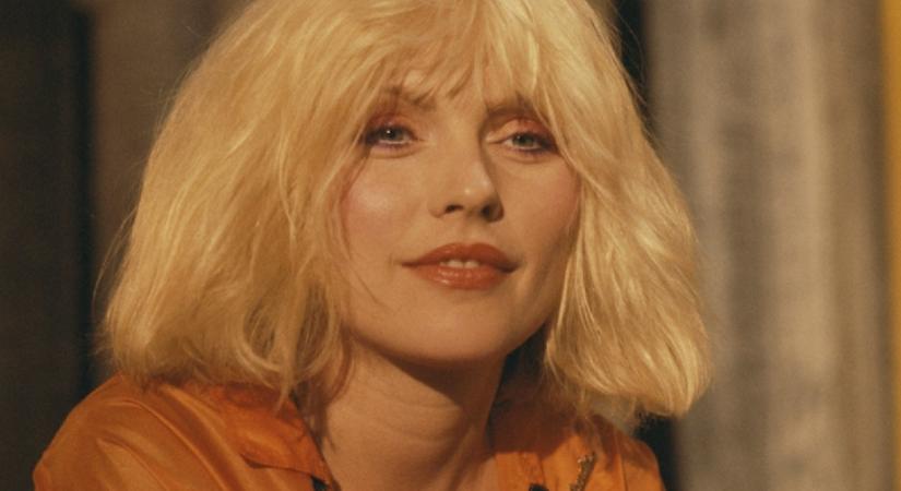 Felismerhetetlenre öregedett a Blondie énekesnője, a 80-as évek legnagyobb popsztárja, Debbie Harry