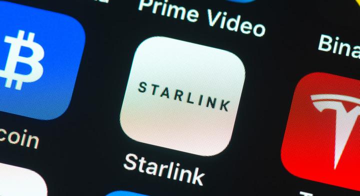 Lengyelország folytatjaaz ukrajnai Starlink-hálózat finanszírozását