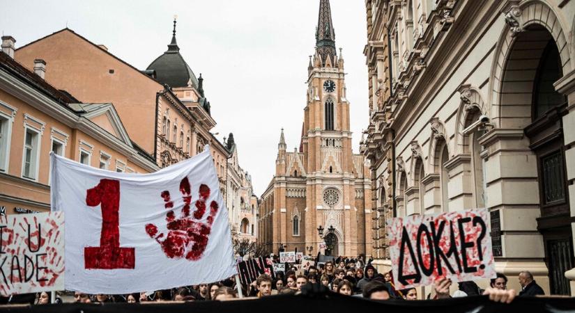 Az egyetemistákat is javasolták Újvidék városának Novemberi Oklevelére