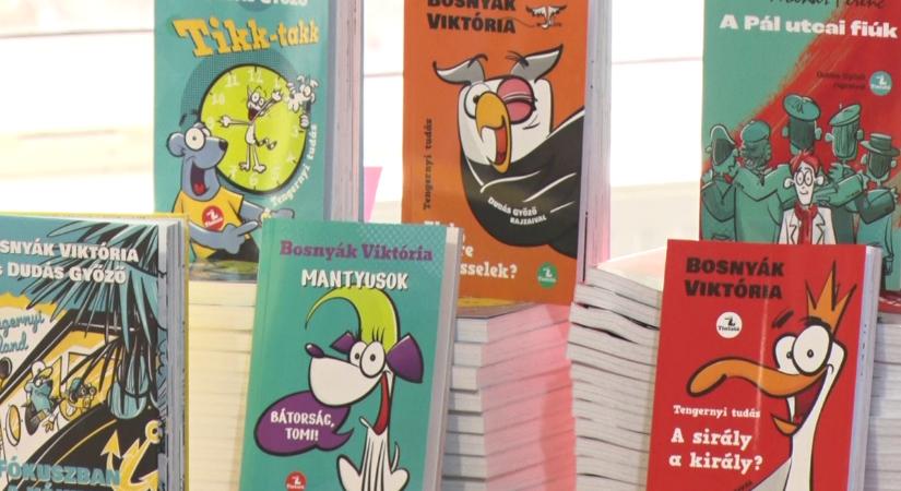 Elismert gyermekkönyv-íróval és alkotótársával találkozhattak a gyerekek