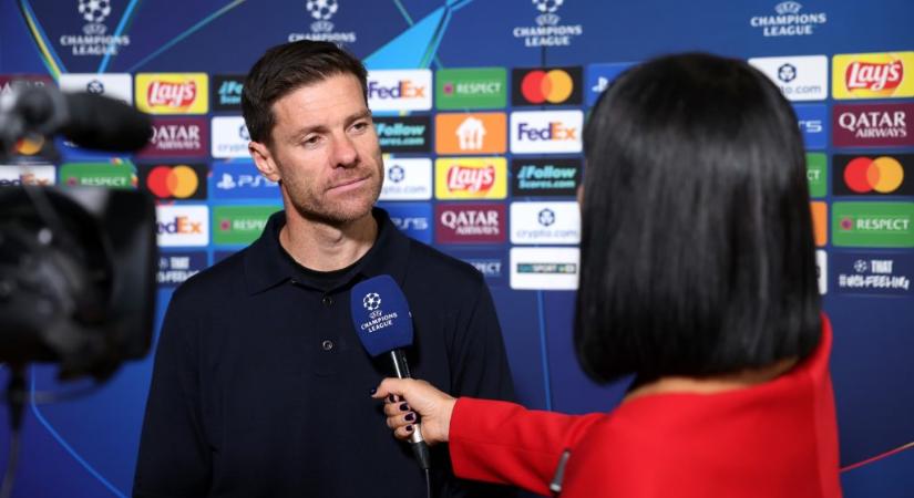 Egy újságíró meglepte a Real Madrid edzőjét, aki ilyen ajándékra biztosan nem számított
