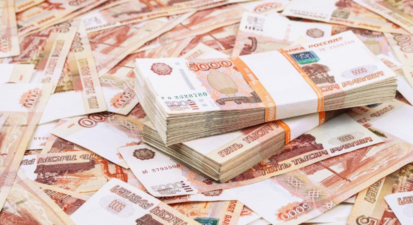 Az EKB-n belül is vitáznak arról, lehet-e Ukrajnát orosz pénzzel segíteni