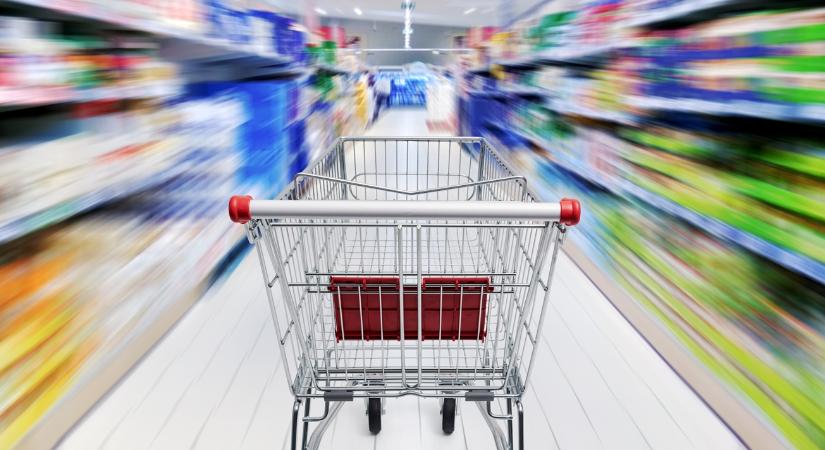 Rengeteg magyar várta az olcsó diszkontlánc boltnyitását