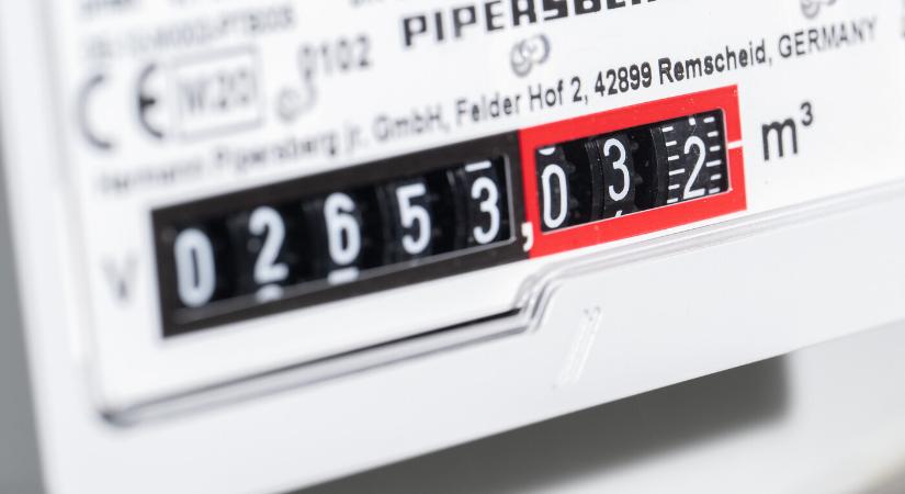 Átment az új energiakompenzációs javaslat, csak bizonyos jövedelemhatár alatt fog járni a támogatás