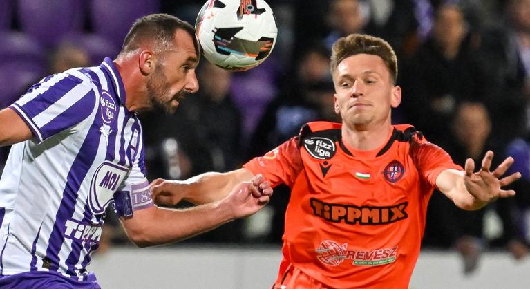 Olyan pechesen ütközött, hasi sérüléssel kórházba került az NB I-es futballista