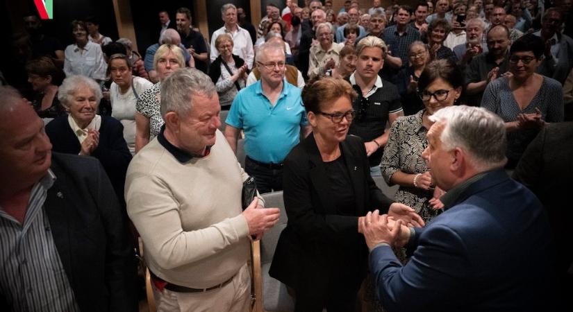 Orbán Viktor az idősek világnapján jelentette be, hogy idén is lesz kiegészítő nyugdíjemelés
