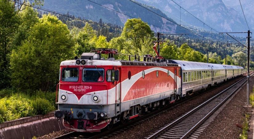 Adósság miatt kitiltják az országos vasútvonalakról a CFR Călători elektromos mozdonyait