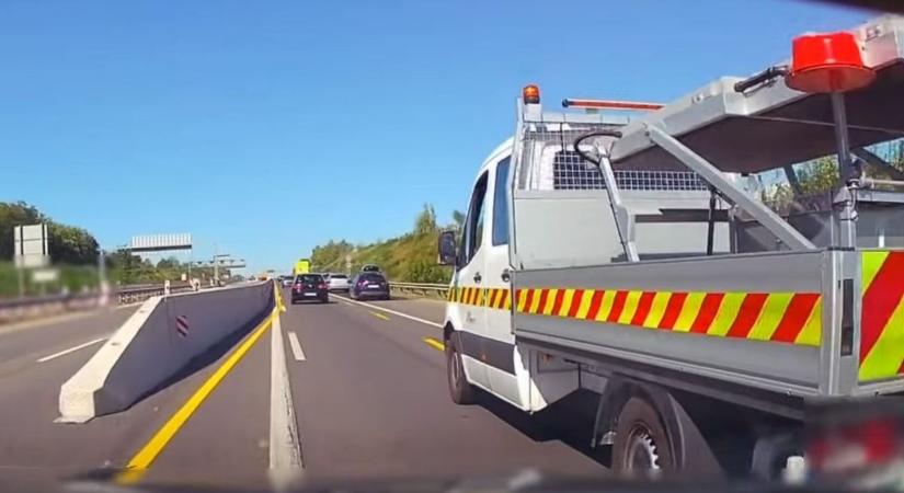 Telefonját nyomkodta az M1-esen, centiken múlt a baleset - videó
