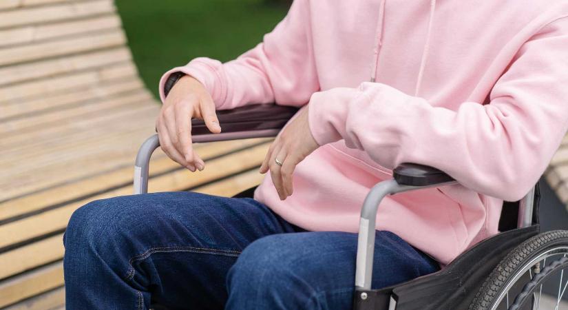 E-utalvány segédeszközökre: indul az előjelentkezés fogyatékkal élő kiskorúaknak