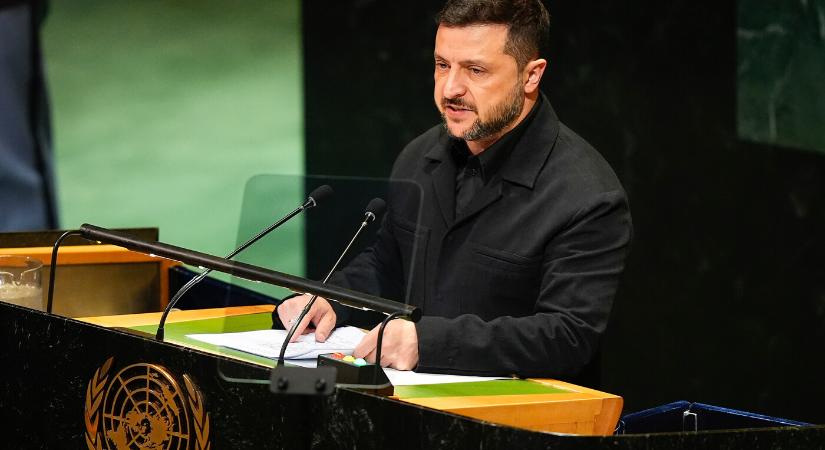 Zelenszkij: Ukrajna nem veszíti el a háború alatt megszerzett katonai erejét