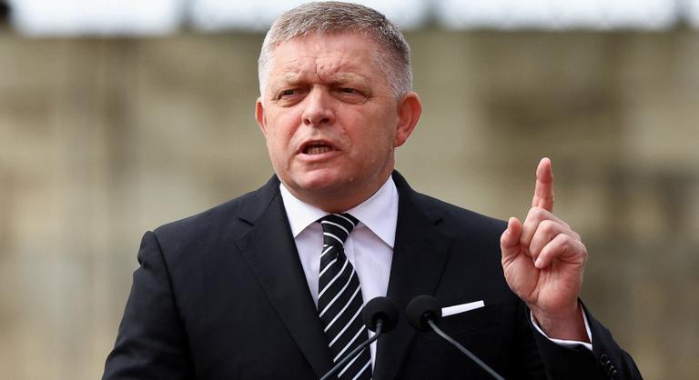 Robert Fico titokzatos betegsége miatt nem repült el az EU-csúcsra