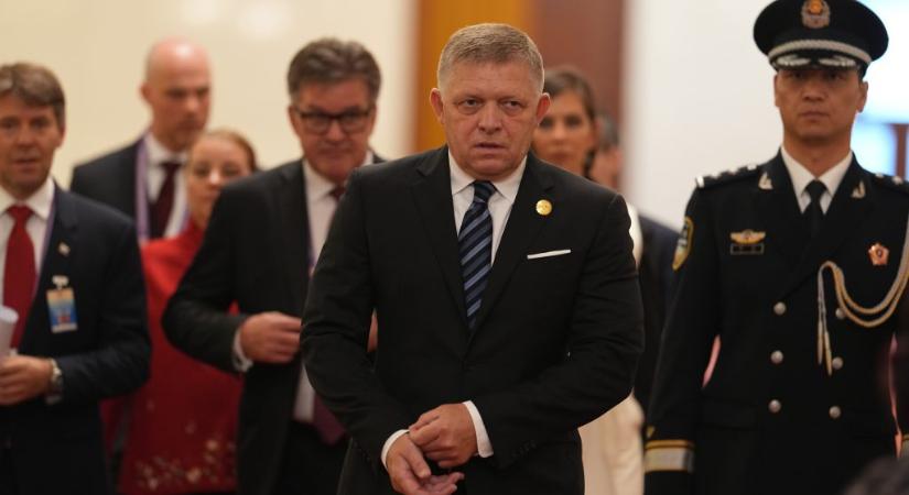 Fico egészségét még mindig gyötrik az ellene elkövetett merénylet szövődményei, nem utazott el az informális EU-csúcsra