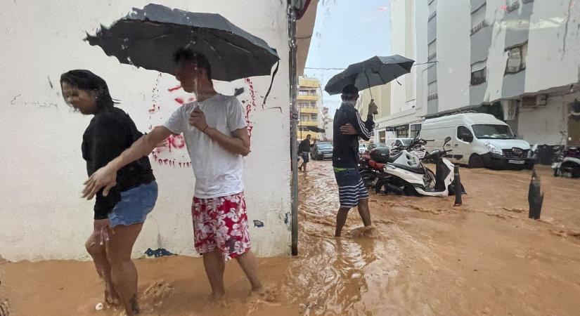 Árvíz Ibizán: Európa kedvenc bulihelye víz alatt