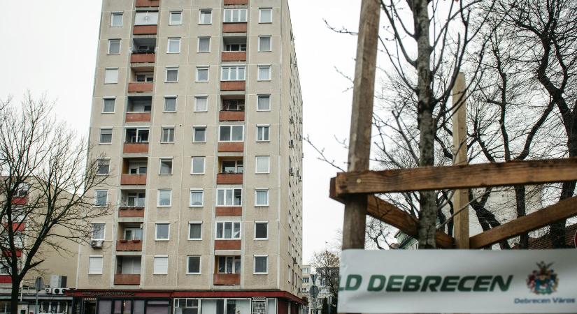 Villámgyorsan földbe állt a Magyarországon egyedülállónak szánt debreceni Főnix Lakásprogram