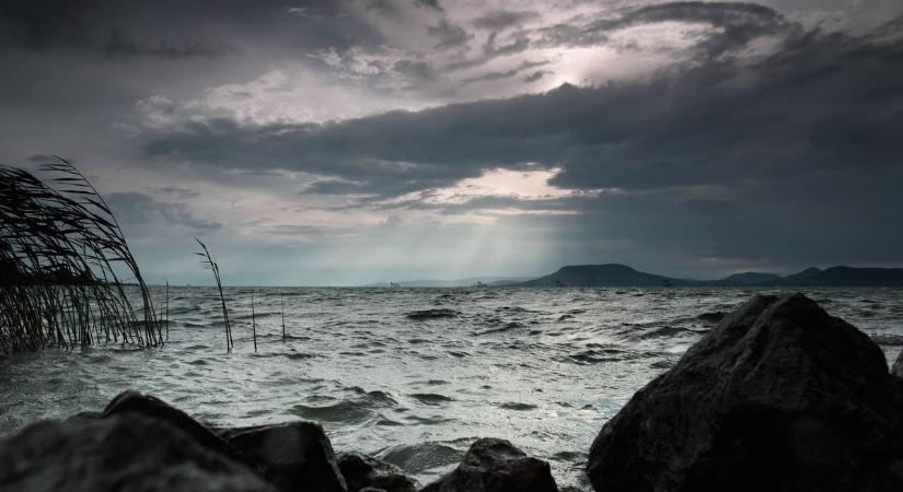 Apad a Balaton: két nap alatt két centi mínusz