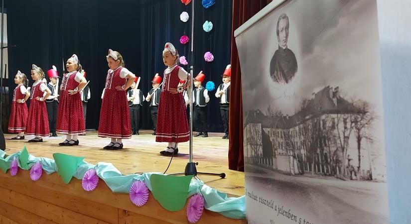 Czuczorosok ajándéka Érsekújvártól – október végén jubiluemi gálaestet tartanak