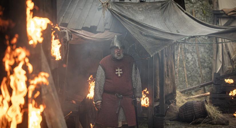 L. Simon Lászlót kivágták a tatárjárásról szóló filmből