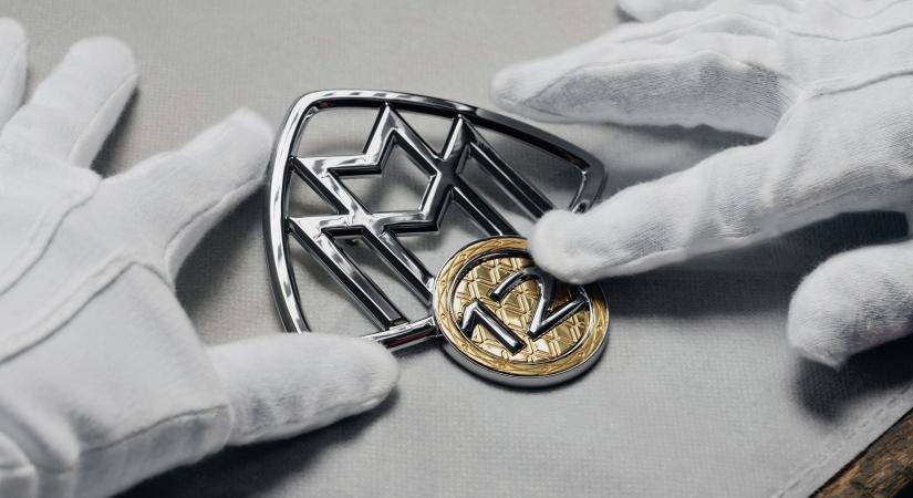 A Mercedes elment a falig, innen nincs tovább
