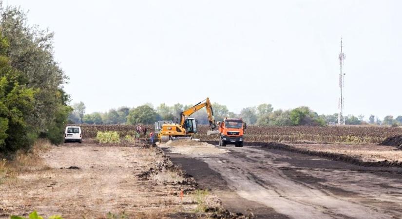 Nem szavazhatnak a helyiek a szolnoki gyárról – bírósági döntés született
