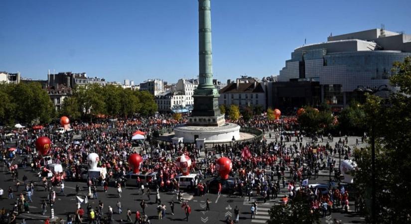 Kezdődik a hadd el hadd Franciaországban: egymillió elégedetlenkedőt várnak a tüntetésre