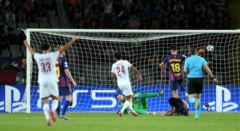Az utolsó percben harcolta ki a PSG a győzelmet Barcelonában