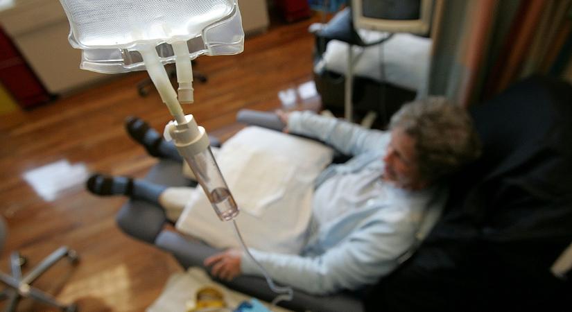 Újra kell írnunk a jövőt, komoly krízis fenyegeti Magyarországot