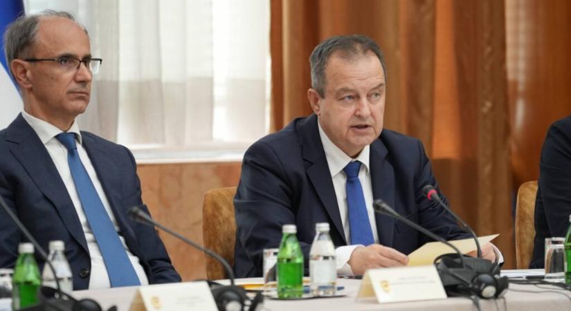 Közlekedésbiztonsági testületet hozott létre a kormány