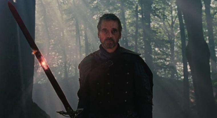 Az Oscar-díjas Jeremy Irons is csatlakozik a Hegylakó reboothoz
