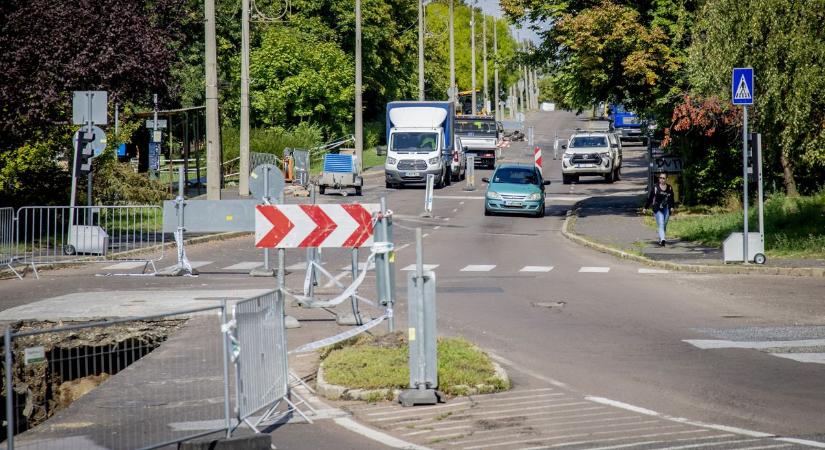 Útzárak, terelések, meglepetések – ez vár a miskolci közlekedőkre október első napjaiban