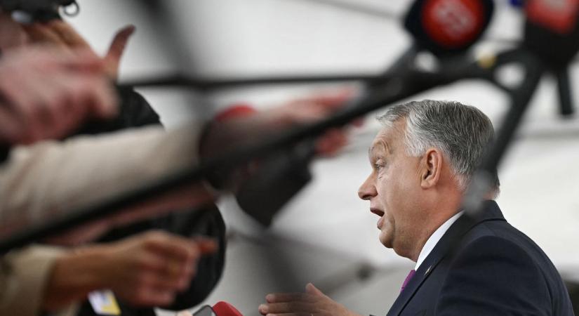 „Hátborzongató” – közölte Orbán, majd bejelentette, hogy elkezd aláírásokat gyűjteni
