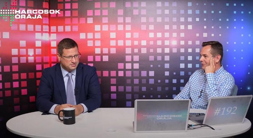Gulyás Gergely: Orbán Viktor nemcsak a magyar, hanem az európai érdeket is képviseli (videó)