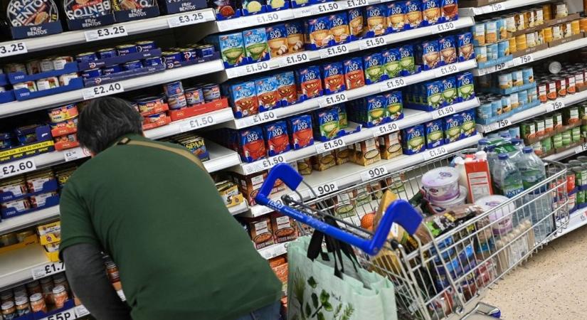 Csapás érte a német diszkontokat: a fő versenytársuk olyan húzott, aminek a csodájára járnak