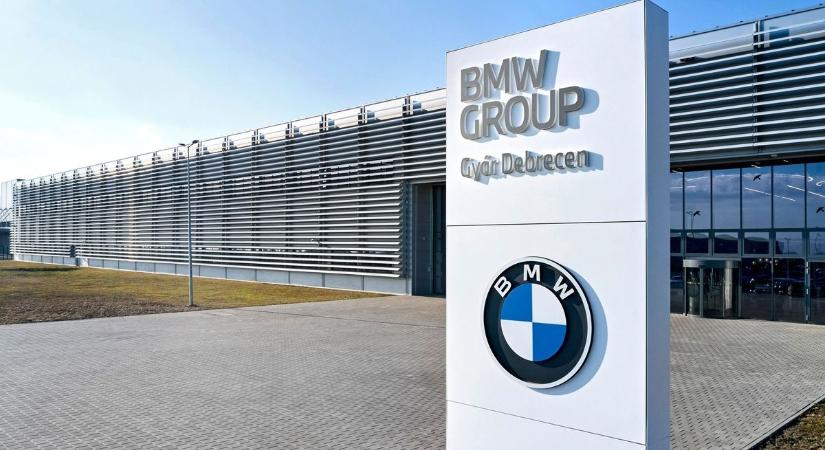 Tűzoltók vonultak ki korábban a debreceni BMW-gyárhoz – megszólalt az önkormányzat