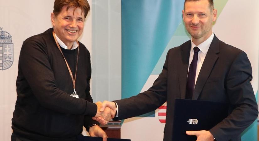 Közösen erősítené a kkv-k szerepvállalását a közbeszerzésekben az MKIK és a Közbeszerzési Hatóság