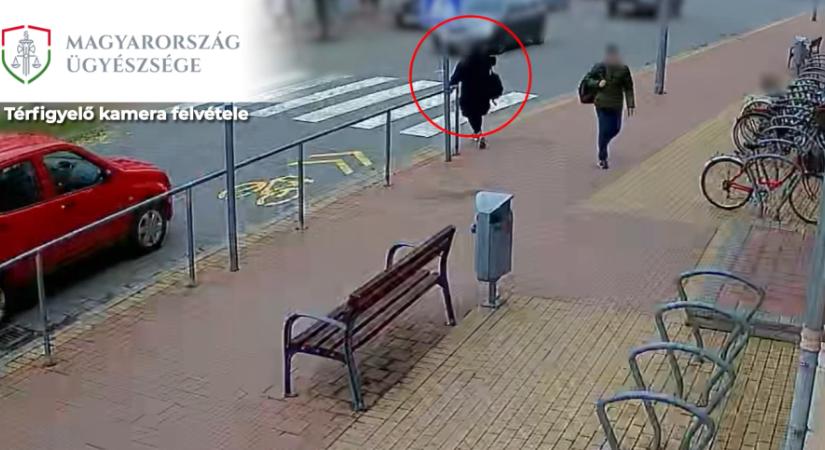 Zebrán ütött el egy nőt egy idős férfi, majd továbbhajtott