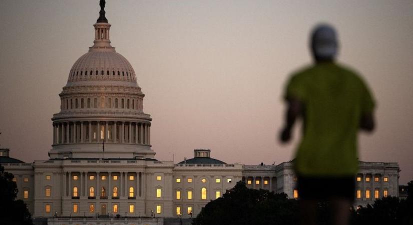 Borzasztóan erős a forint, Amerika is besegít