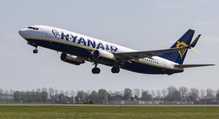 Figyelmeztet a Ryanair-vezér, százezer utas járatát törölhetik a francia légi forgalmi sztrájk miatt