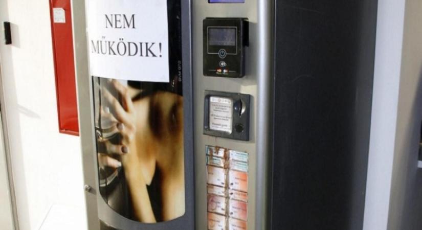 450 ezer forint pénzbüntetést kapott a tatai cég automatáját fosztogató két férfi